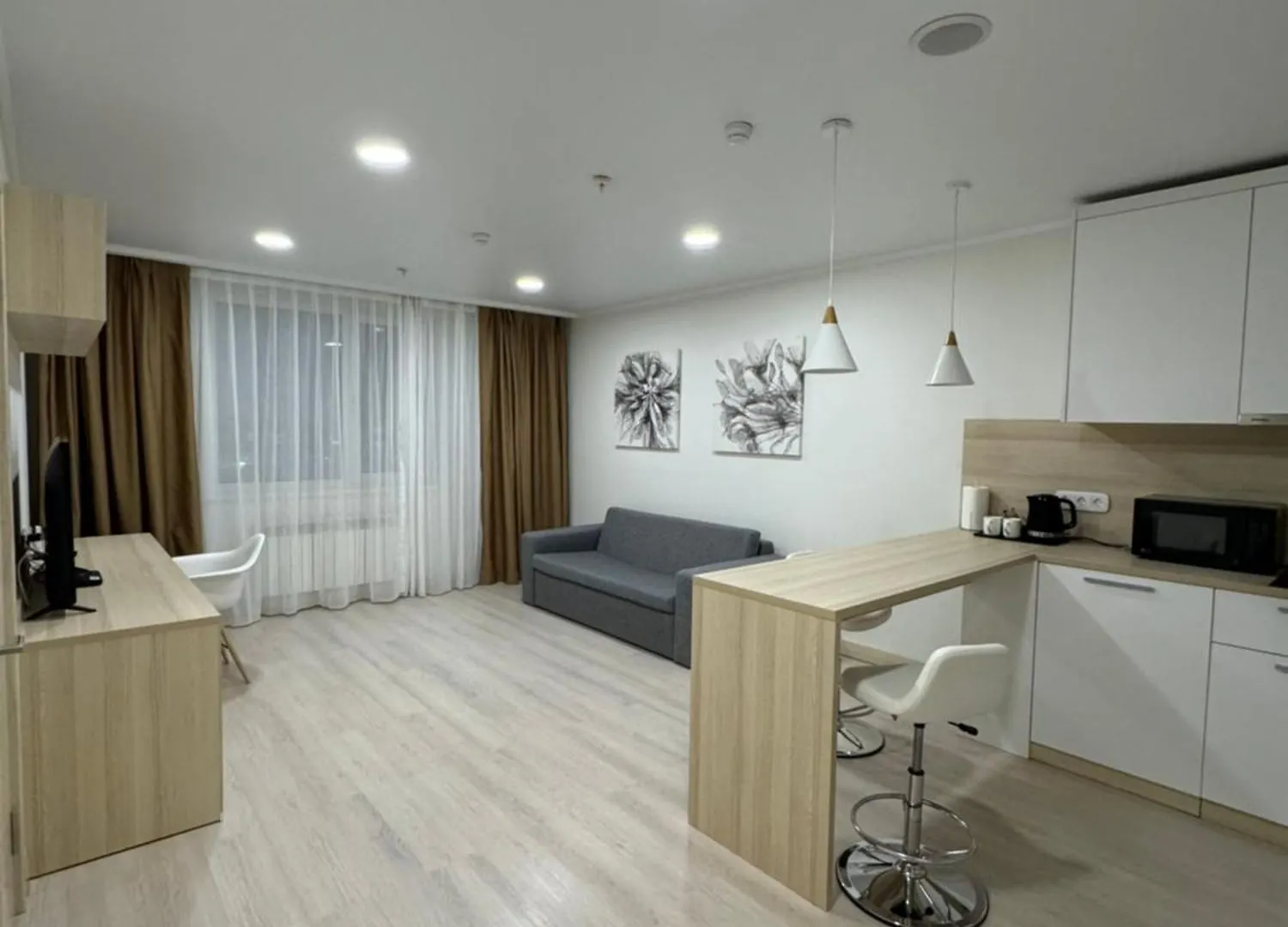 Torre Yes Apartments By Royal Rent Taldykol