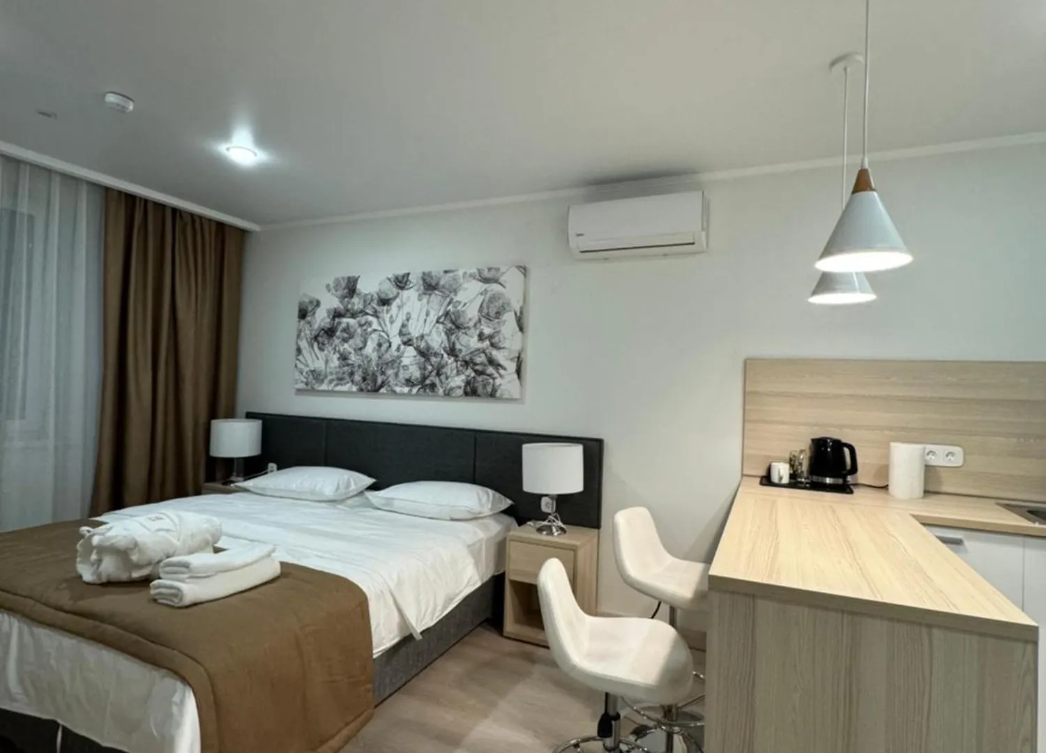 Torre Yes Apartments By Royal Rent Taldykol
